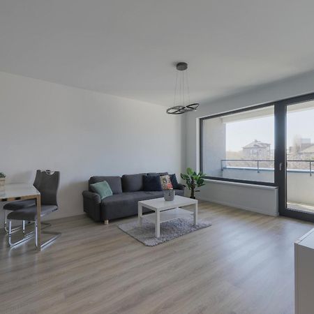 Bazova Apartment With Free Parking Bratislava Buitenkant foto